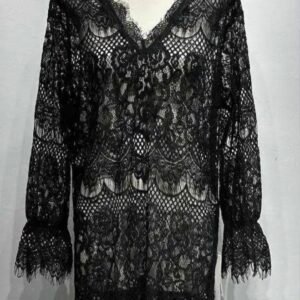 Noir Élégance Lace Top - Image 2