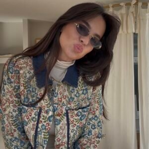 Flora Tapestry Jacket - Image 6