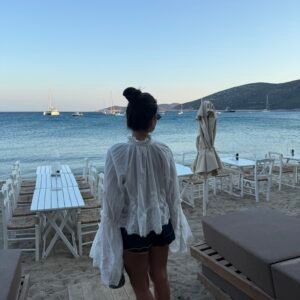 Élodie Lace Blouse - Image 7