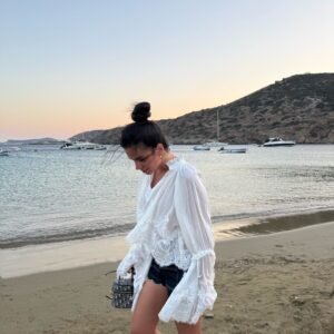 Élodie Lace Blouse - Image 1